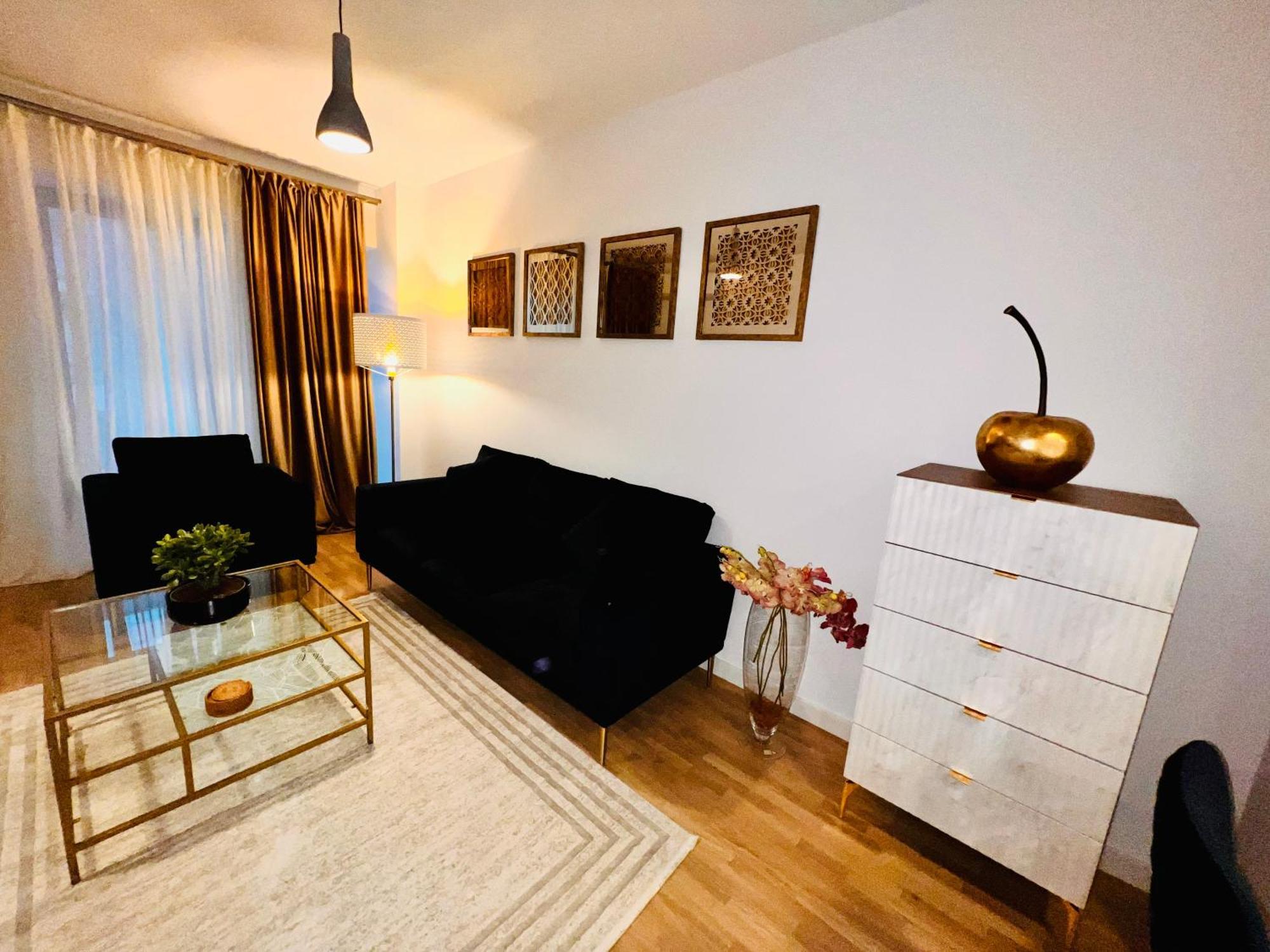 Cosy Stay Bucarest Esterno foto